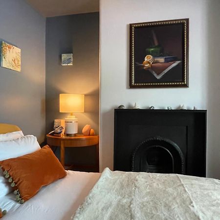 Stylish 2-Bedroom Townhouse Next To Brighton Station Eksteriør billede